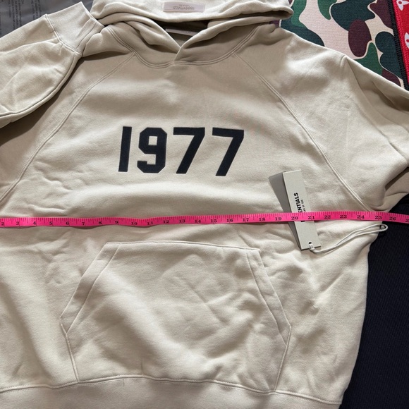 Fear of God Essentials 1977 “Wheat” Hoodie. Brand New. Heavyweight Small. SS22 - Picture 6 of 14
